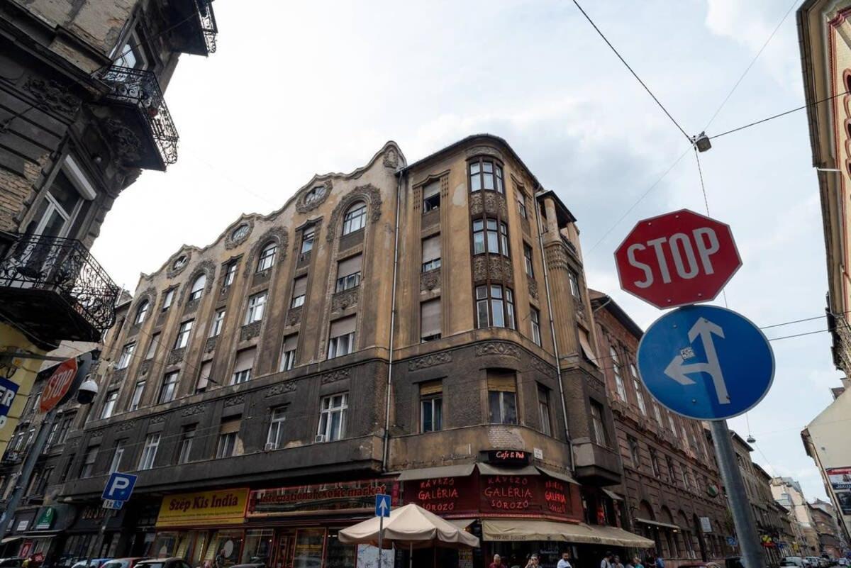 Central Luxy Design Apartment Budapest Exterior photo